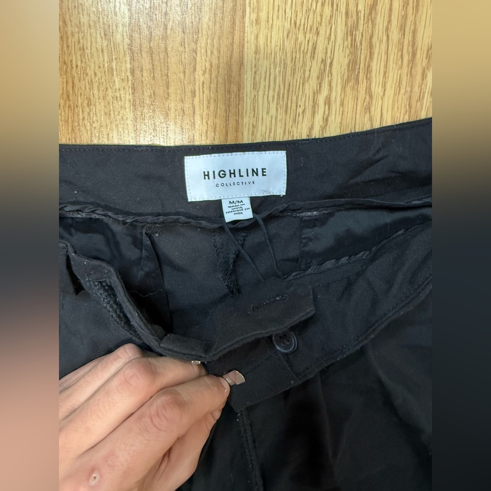 Elegant Black Men's Dress Pants - Picture 5 of 7